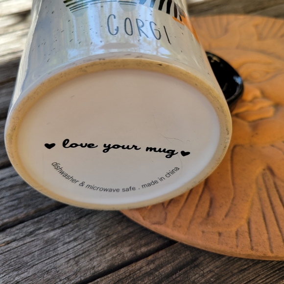 Corgi Dog Mug - Picture 4 of 6